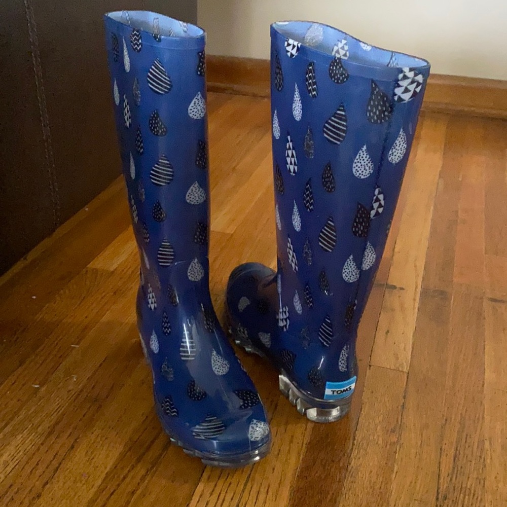 NEW Rain boots